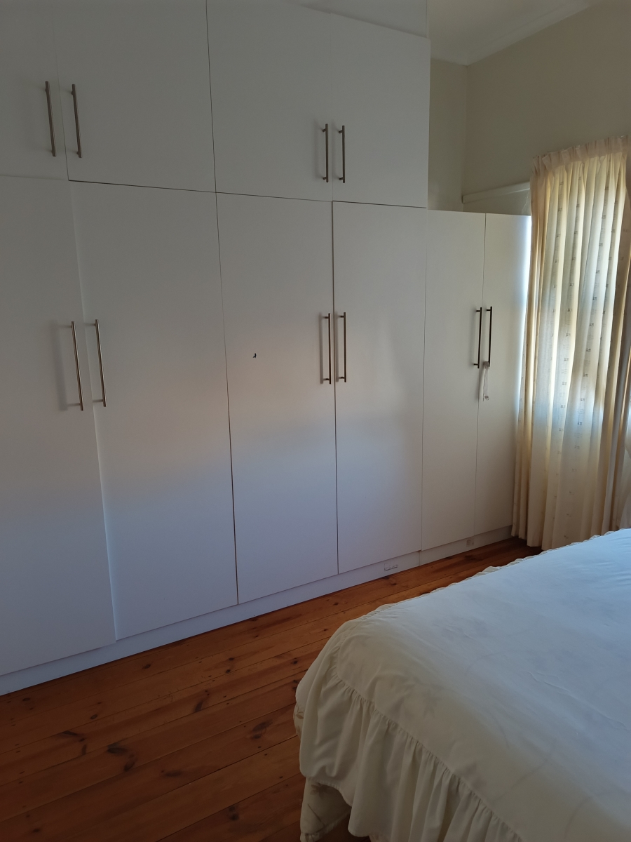 4 Bedroom Property for Sale in Gansbaai Central Western Cape